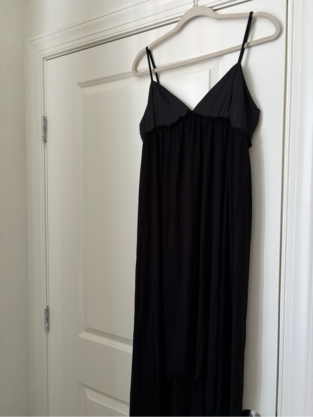 Forever 21 Black Spaghetti Strap Maxi Dress
